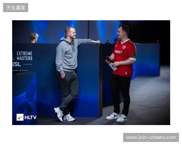 官宣:sycrone、Xyp9x与MOUZ完成续约 官宣:sycrone、Xyp9x与MOUZ完成续约